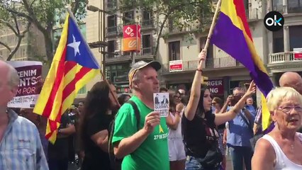 Independentista intenta agredir a un reportero de OkDiario