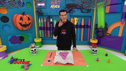 Art Attack - La technique des portraits anciens - Disney Junior - VF