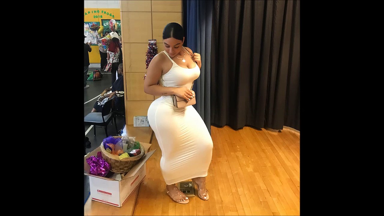 Gorgeous Fashion Model - Latest New Plus Size Fashion (1)