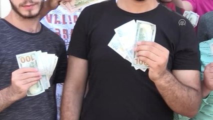 Türkçe Öğrencileri" Harçlıklarını Türk Lirasına Çevirdi - Kahramanmaraş