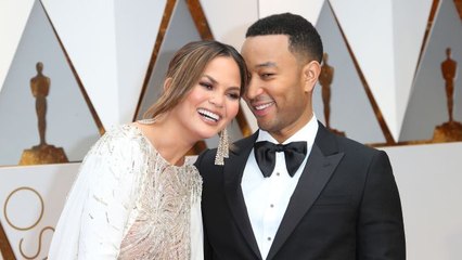 9 Times Chrissy Teigen Trolled John Legend