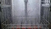 Samsung WaterWall™ Dishwasher captured with Galaxy S9's Super Slow-mo