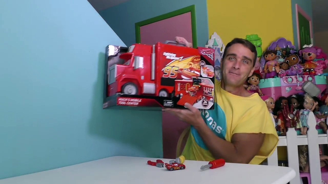 Cars 3 Macks Mobile Tool Center ! || Disney Toy Review || Konas2002
