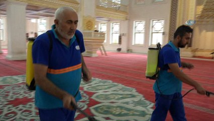 Esenyurt’ta bayramda camiler gül gibi kokacak