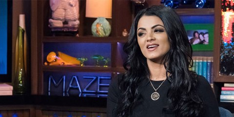 Watch: Golnesa ‘GG’ Gharachedaghi Gets Cozy With A New Man On ‘Shahs’ Ski Trip