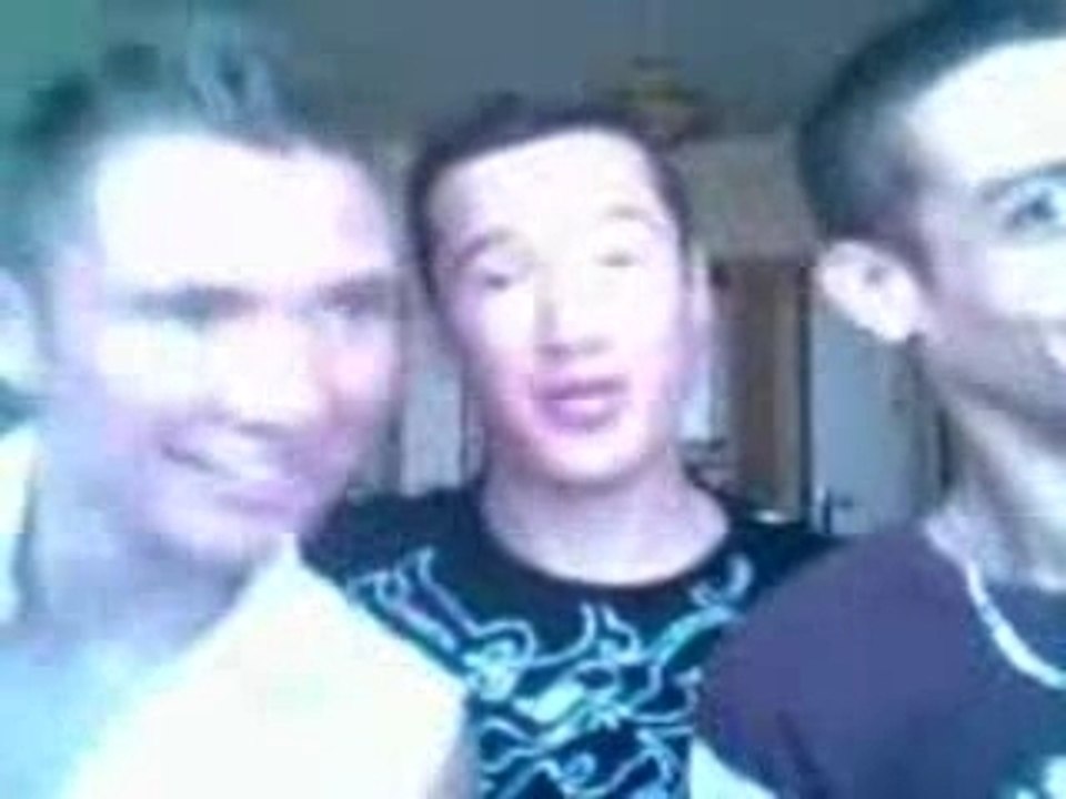 Les capotes (si t_as pas d_capote Remets la dans ta culotte)