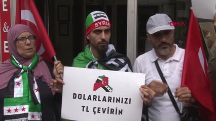 İstanbul'daki Suriyelilerden 'Dolar Bozdurma' Kampanyasına Destek...