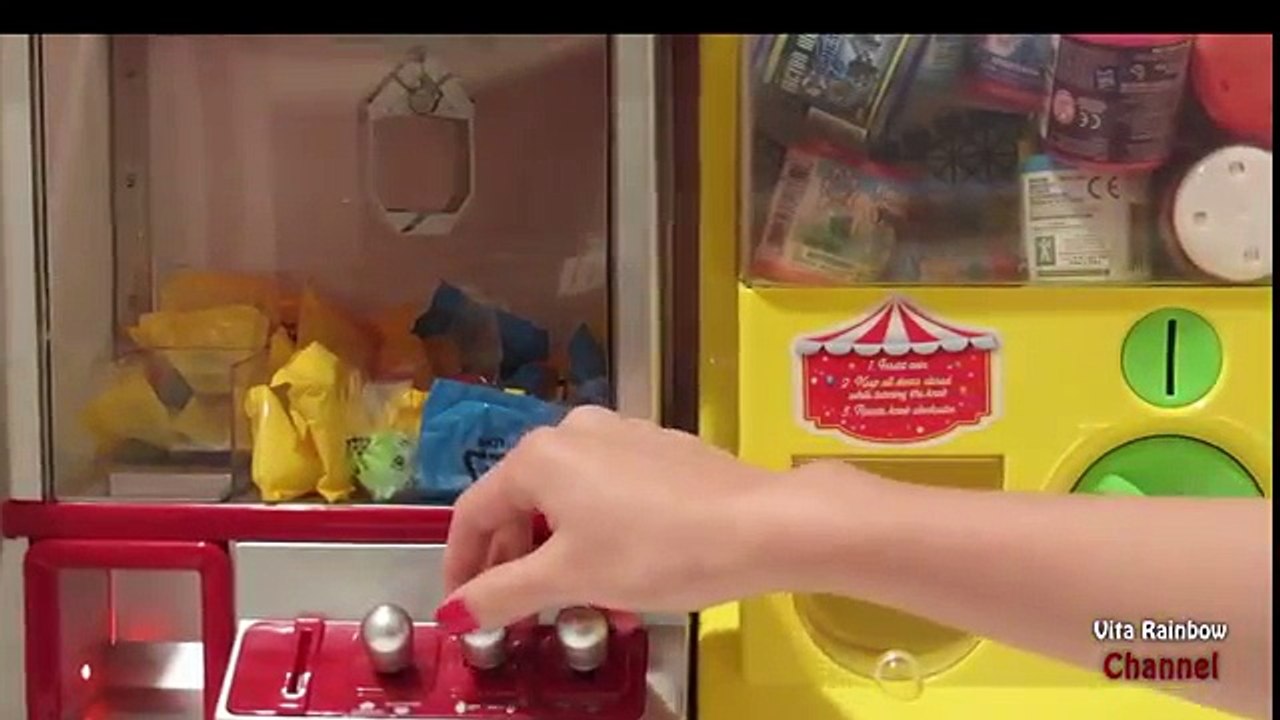 My Mini Home Arcade The Claw Machine and Gachapon Toy Capsule Machines Fashems Mashems Sho