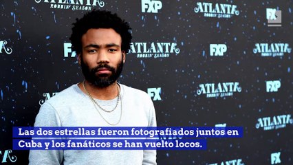 Rihanna y Donald Glover son vistos en el set de una película