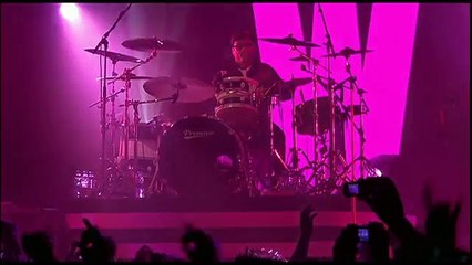 Superbus Lola live à Paris