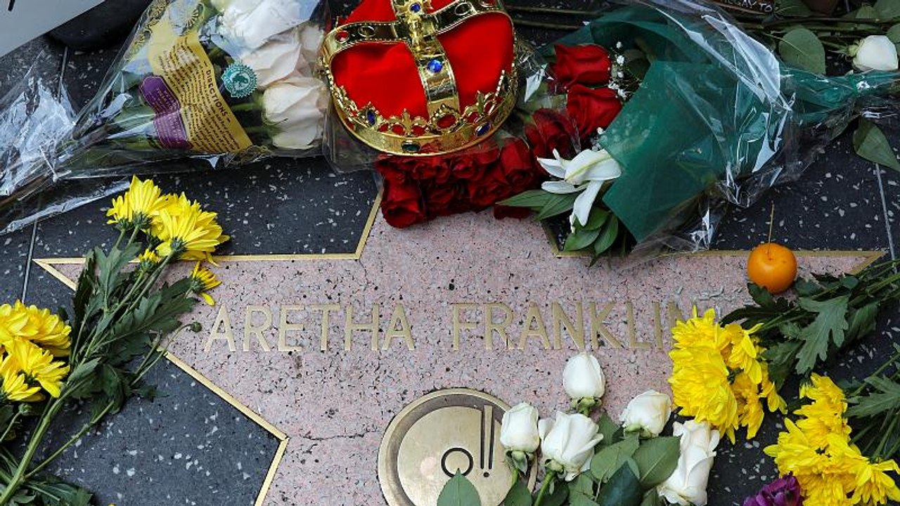 Good bye, Aretha!