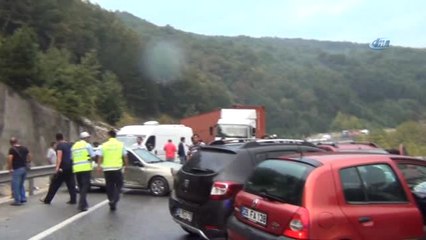Bursa'da Zincirleme Kaza: 1 Ölü, Çok Sayıda Yaralı