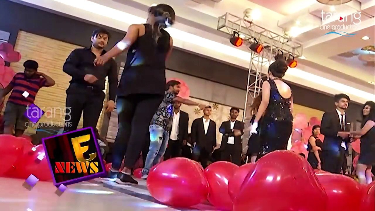 Anubhav gets down on Dance Floor with Sivani | Prem Kumar Odia Movie