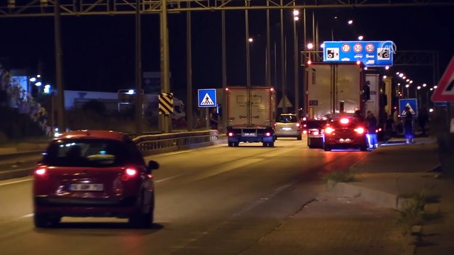 Çanakkale iskelelerinde yoğunluk - ÇANAKKALE