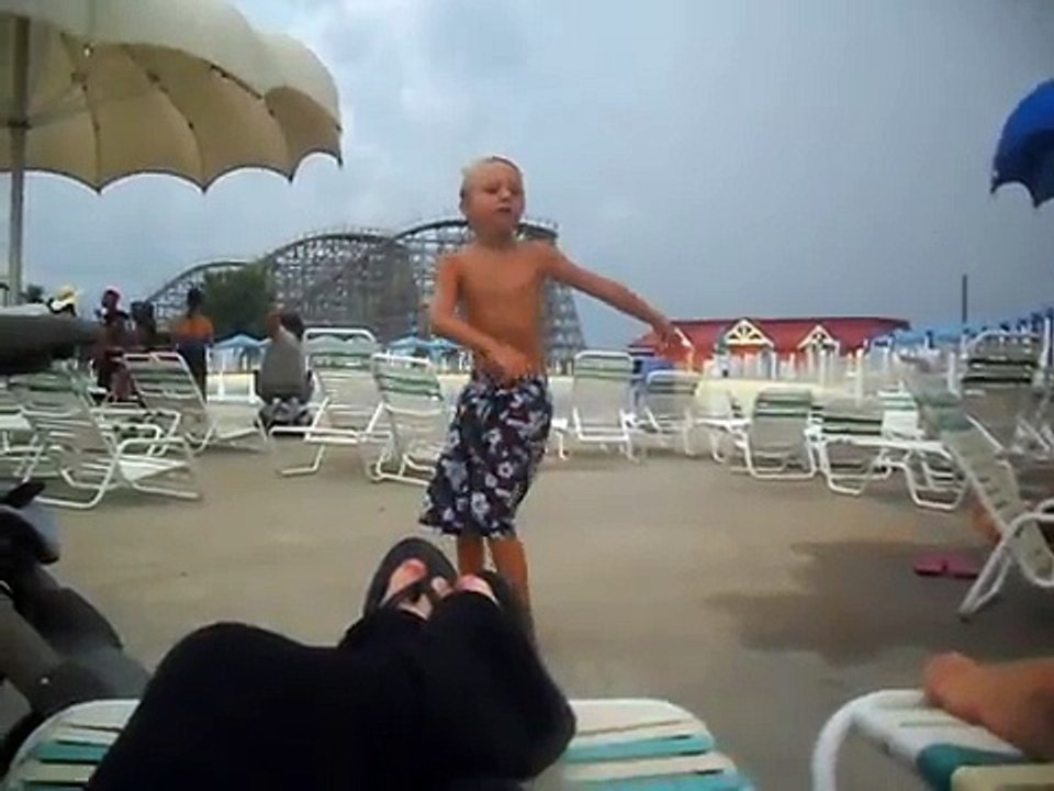 kid afraid of thunder