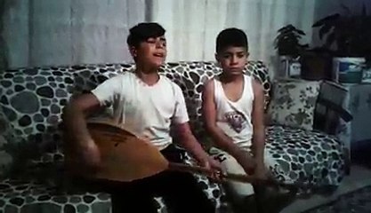 Genç Ustalar Çalıp Söylüyor