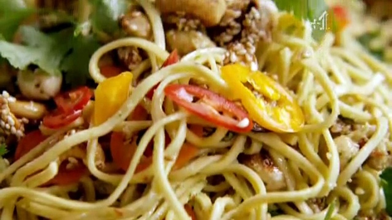 Jamies 30 Minute Meals S02E18 Chicken Skewers
