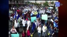 Autoridades y estudiantes de la Universidad de Guayaquil realizaron plantón en Contraloría
