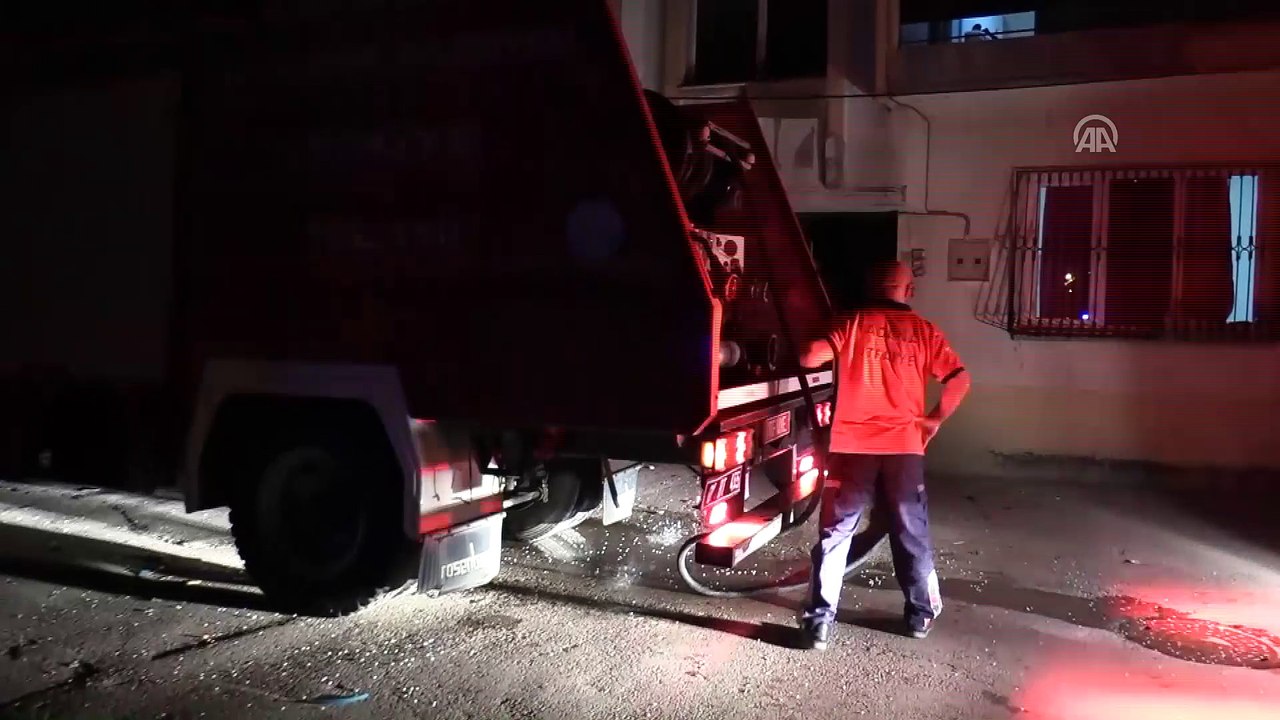 Eşini darbedip evini ateşe verdi  - ADANA