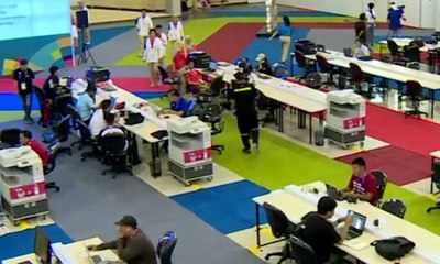 Awak Media Keluhkan Minimnya Fasilitas Shuttle Bus