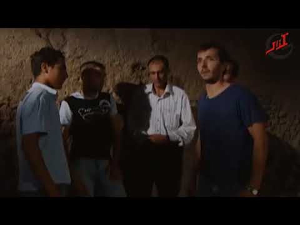 جيت على بيتنا وما لقيتو   - هارون مشهد مضحك -  محمد اوسو  -  كثير من الحب كثير من العنف