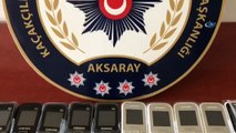 Aksaray’da 35 adet kaçak cep telefonu ele geçirildi