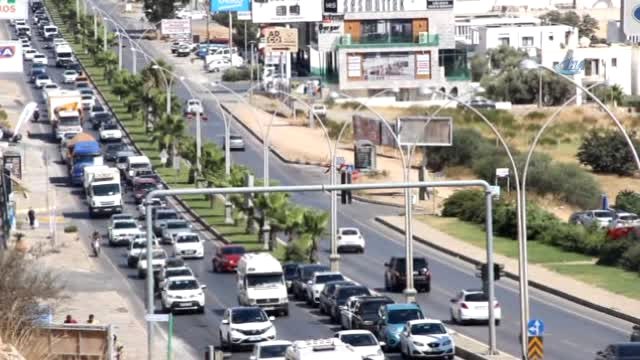 Bodrum'da Trafik Durdu, Sahiller Doldu...tatilciler Akın Akın Gelmeye Başladı