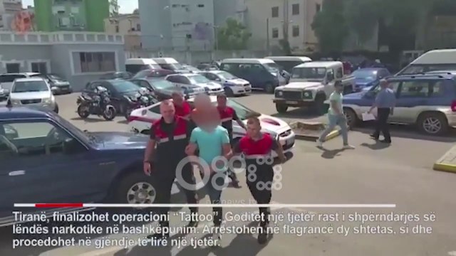 Ora News - Drogë dhe Drogë në Tiranë, arrestohen dy shpërndarësit, sekuestrohet mbi 1 kg kanabis