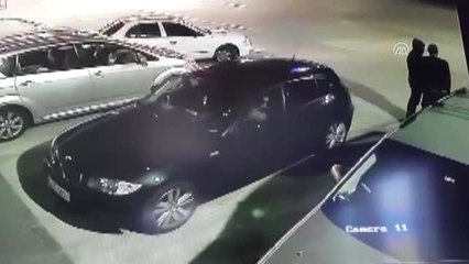 Otomobilden Çanta Hırsızlığı