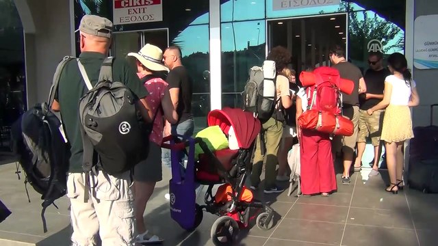 Tatilcilerin Midilli Adası'na ilgisi azaldı - BALIKESİR