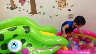 Baby Learn Colors with water Balloons For Kids | Children Play In water Balloons in Crocod