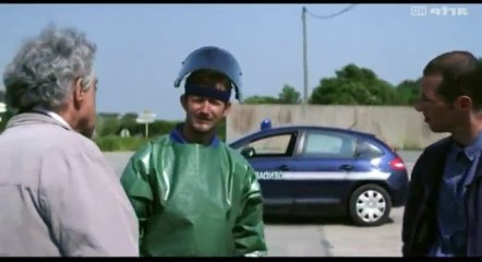 Ptit Quinquin 2014 Part1 FRENCH HDTV     Part 02