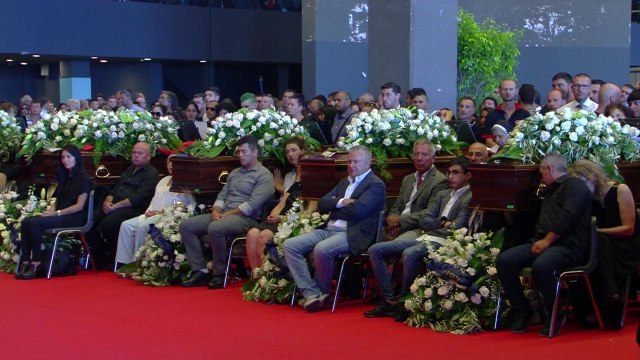 이탈리아 교량 붕괴 희생자 장례식... 국가가 시민보호 실패 / YTN