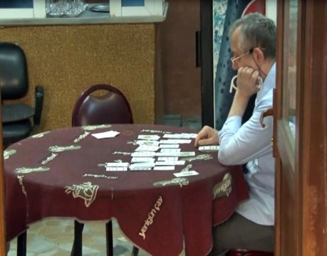 Mahalleliyi Sokağa Döken Yangın Umurlarında Olmadı