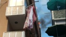 Güngören’de Yangın! 6 Katlı Bir Binanın Çatı Katında Yangın Çıktı
