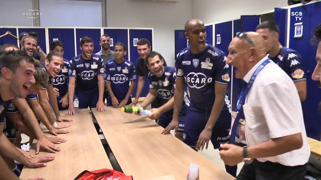 La joie dans les vestiaires après la 1ère victoire bastiaise !