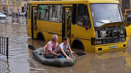 Улицы Львова превратились в реки