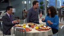 Young and Hungry S02E02 - Young & Cookin'