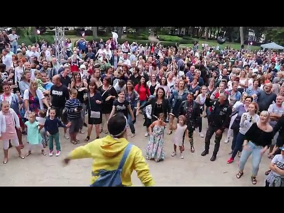 Ath: grosse ambiance pour le flashmob façon zumba de Ducasse