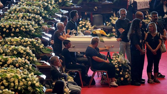 Завершились официальные похоронные мероприятия в Генуе