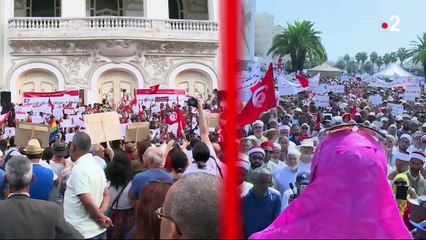 Tunisie : les hommes et les femmes bientôt égaux en matière d'héritage ?