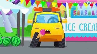 The White Ambulance plays w/ The Tow Truck | Emergency Vehicles Cartoons for children