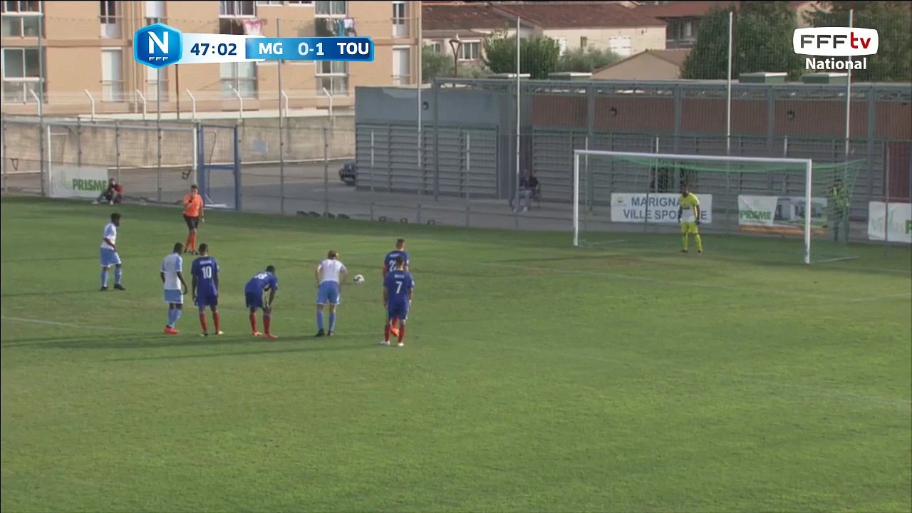 Penalty arrêté par Kouakbi !