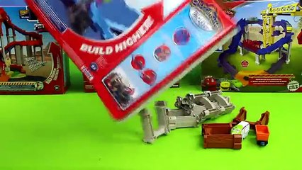 Chuggington Unboxing: Roundhouse Lokschuppen für Züge Wilson & Bastian | StackTrack Zug fü