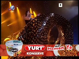 Sevcan Orhan - Yakarım Geceleri { Dillere Destan } 11.05.2012