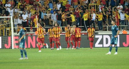 Fenerbahçe, Deplasmanda Yeni Malatyaspor'a 1-0 Mağlup Oldu