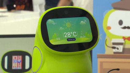 왕년의 전자왕국 용산, 로봇으로 재도약 / YTN