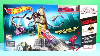 Hot Wheels Spider man Doc Ock Off the Block Track Set Disney Pixar Cars Lightning McQueen