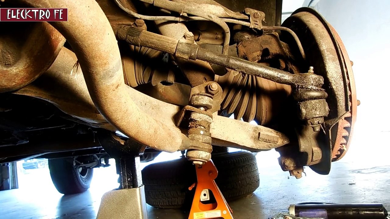 Como engrasar partes de direccion y suspension