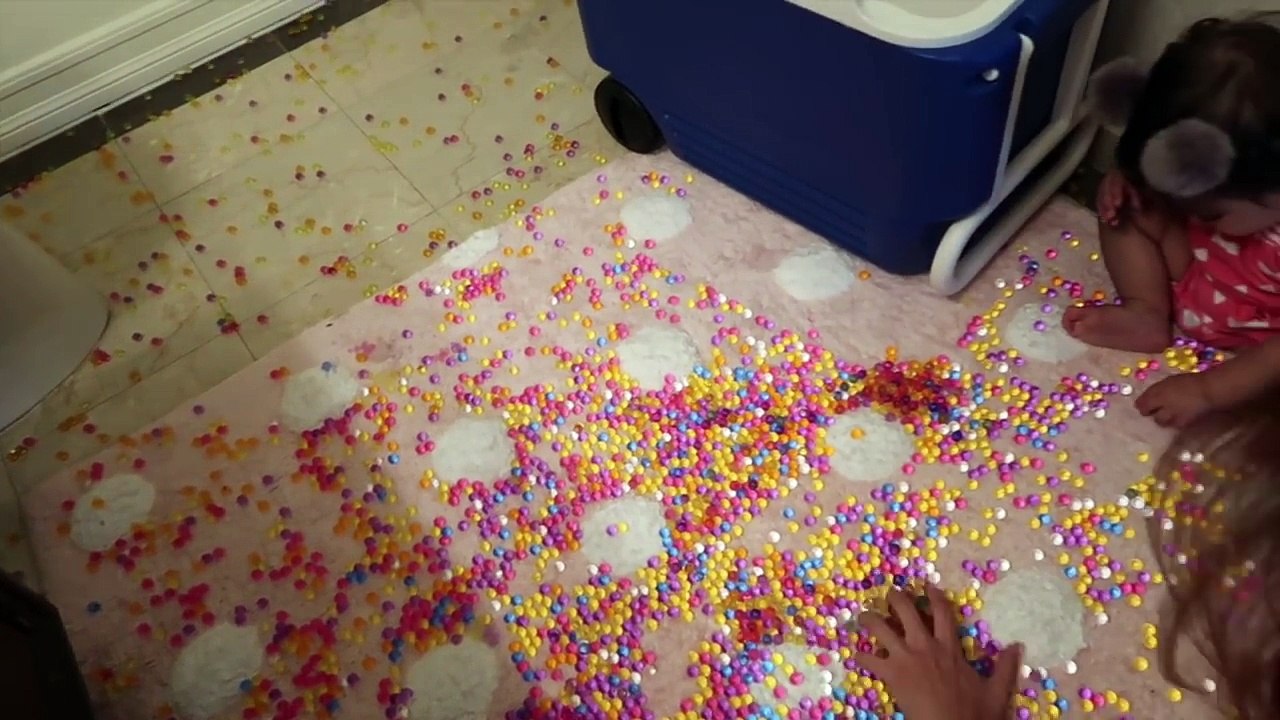 BABY PRANKS MOMMY AND DADDY!!!